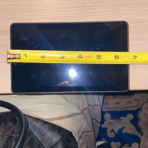 Fire HD tablet 4th generation see photos I went to